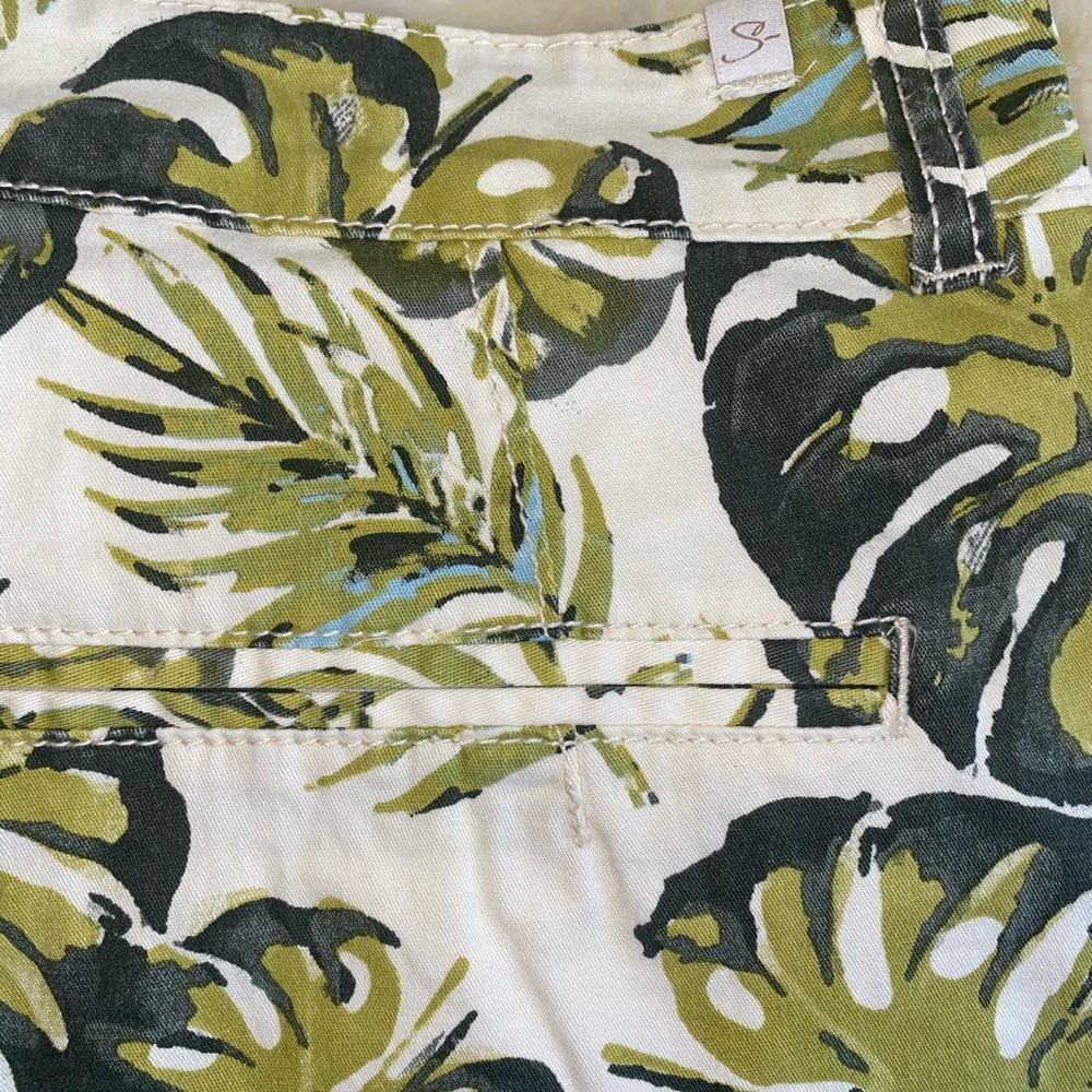 UNIONBAY Tropical Palm Leaf Print Shorts Size 16 Natural Off-white, Green - Picture 7 of 10